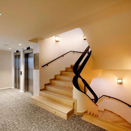Eurostars Madrid Gran Via Hotel Екстериор снимка