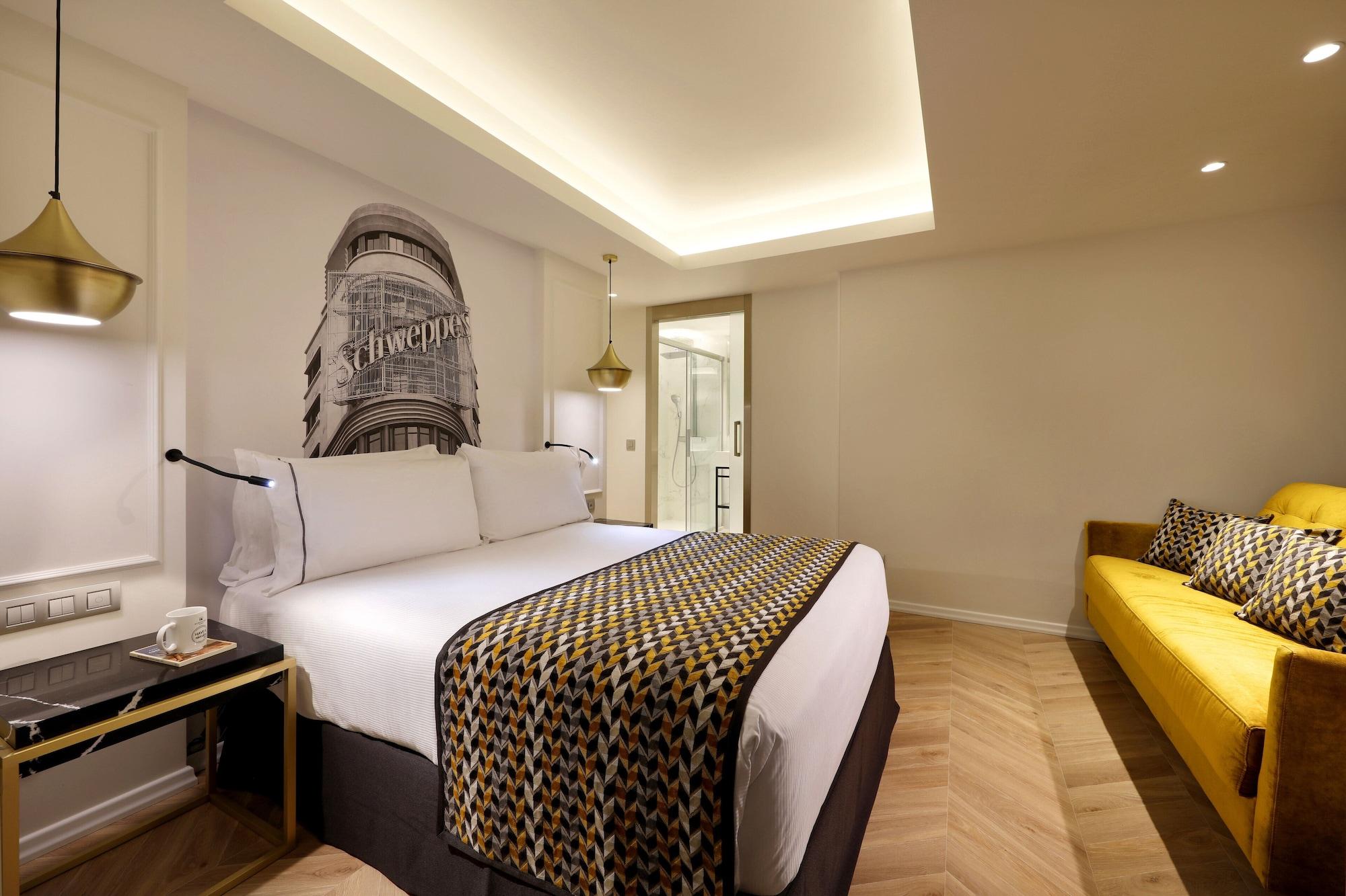 Eurostars Madrid Gran Via Hotel Екстериор снимка