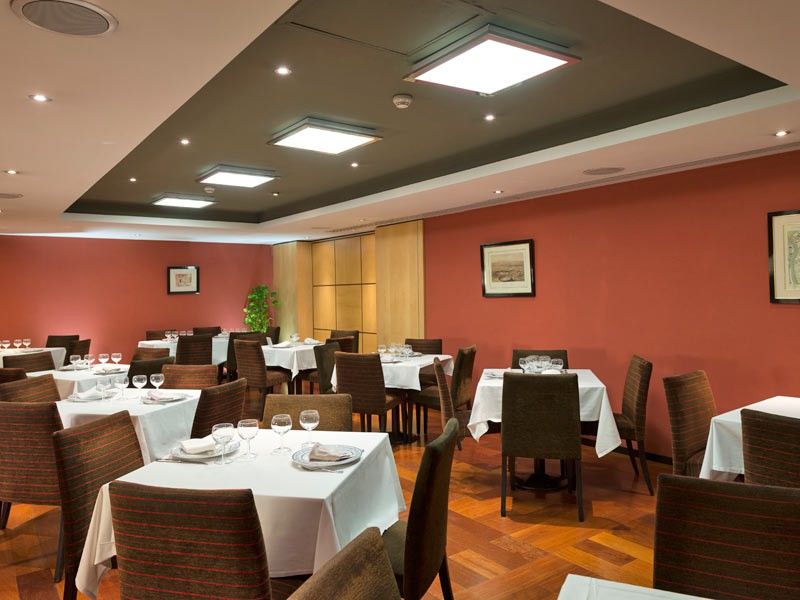 Eurostars Madrid Gran Via Hotel Екстериор снимка
