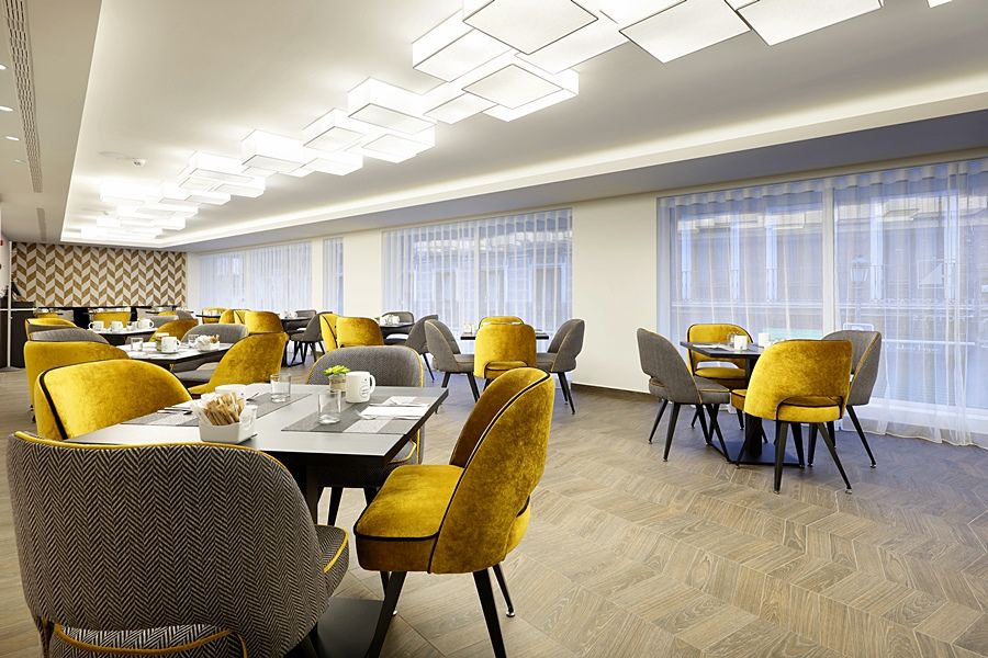 Eurostars Madrid Gran Via Hotel Екстериор снимка