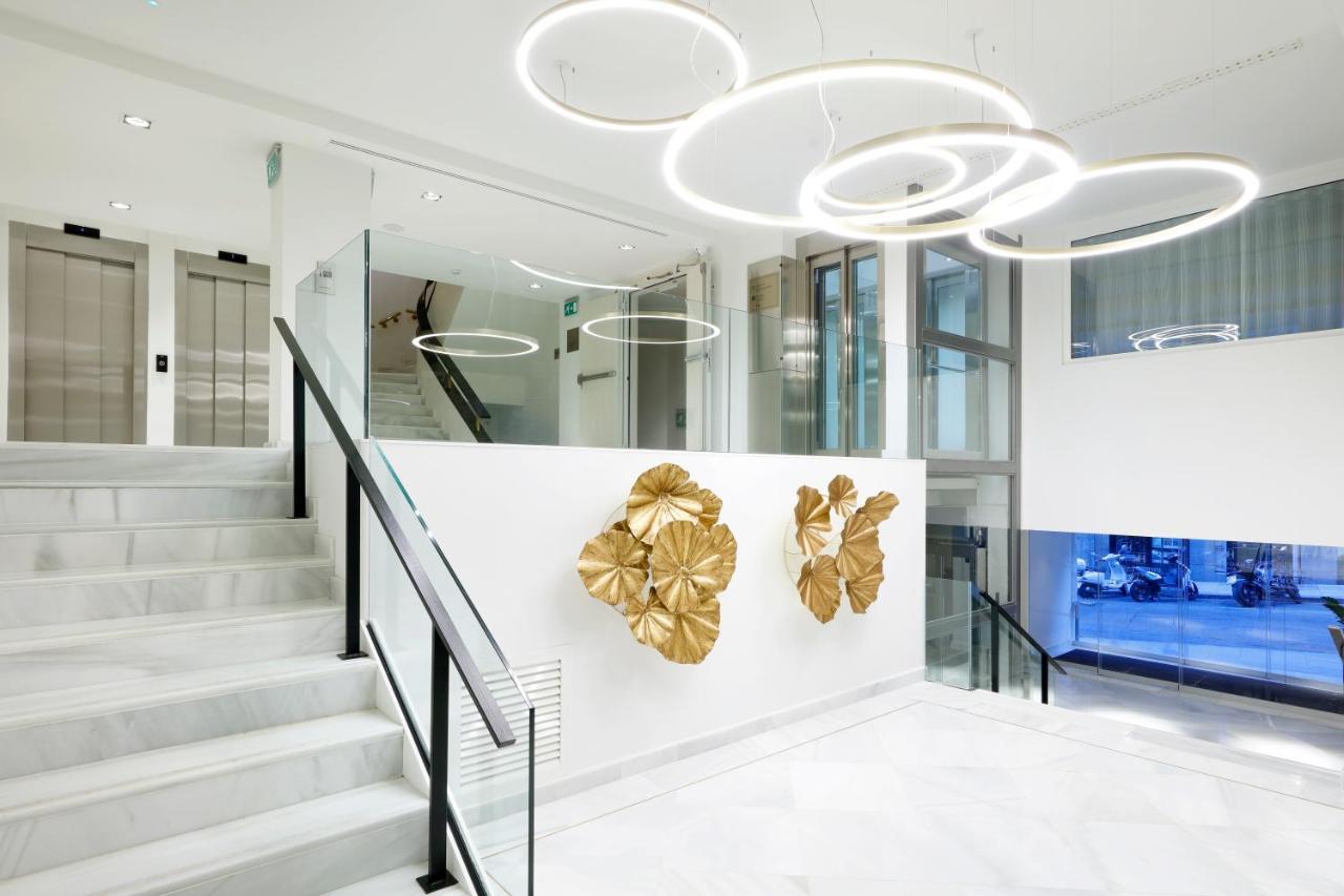Eurostars Madrid Gran Via Hotel Екстериор снимка